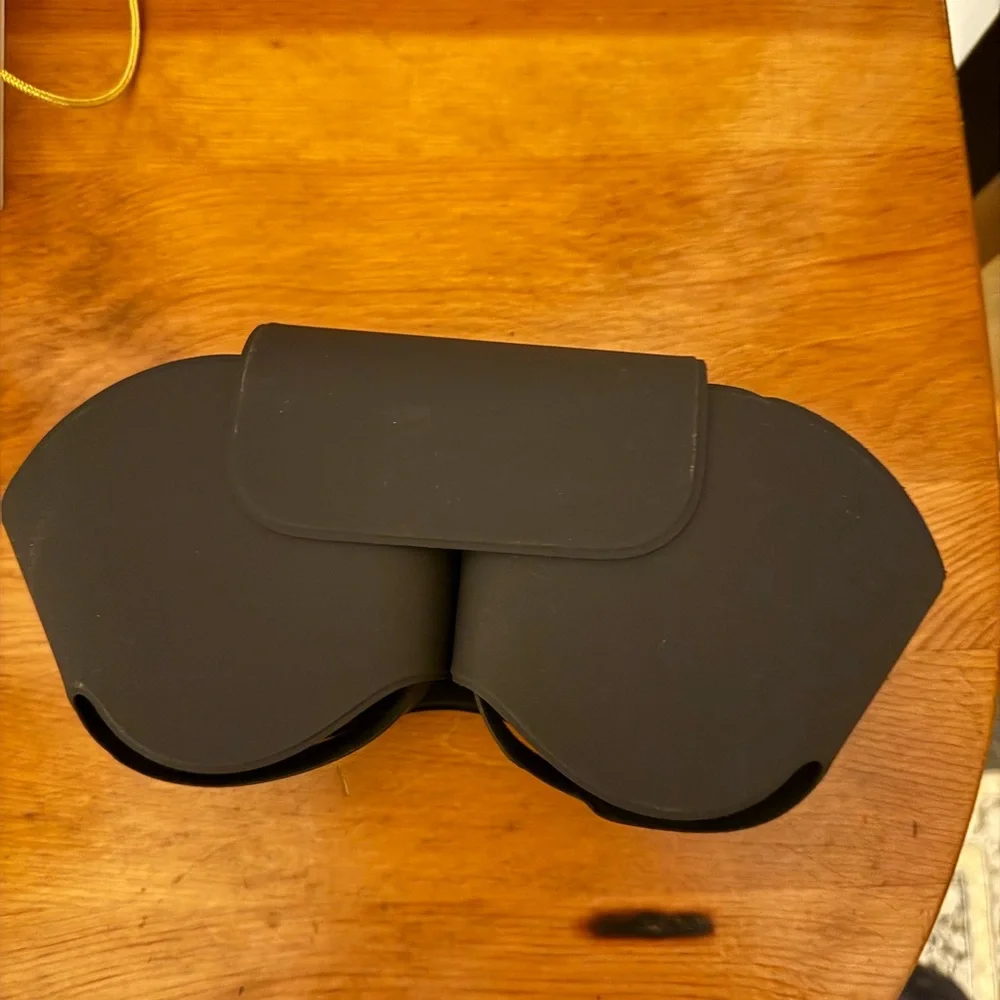 Black VR Headset Case